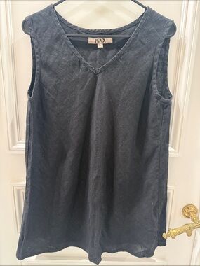 NWOT Flax Linen V-Neck Sleeveless Tank Top in Black - Small (172)